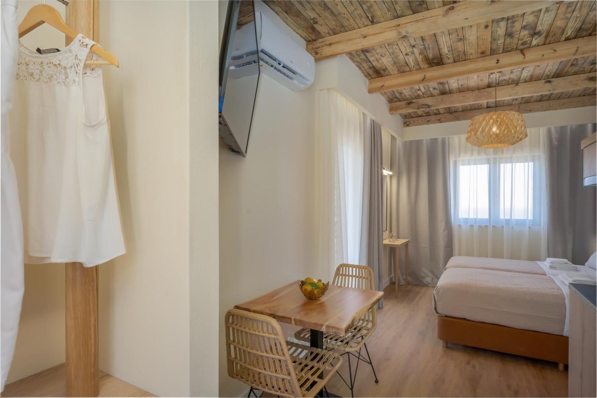 Driades Luxury Apartments 赫索尼索斯 外观 照片