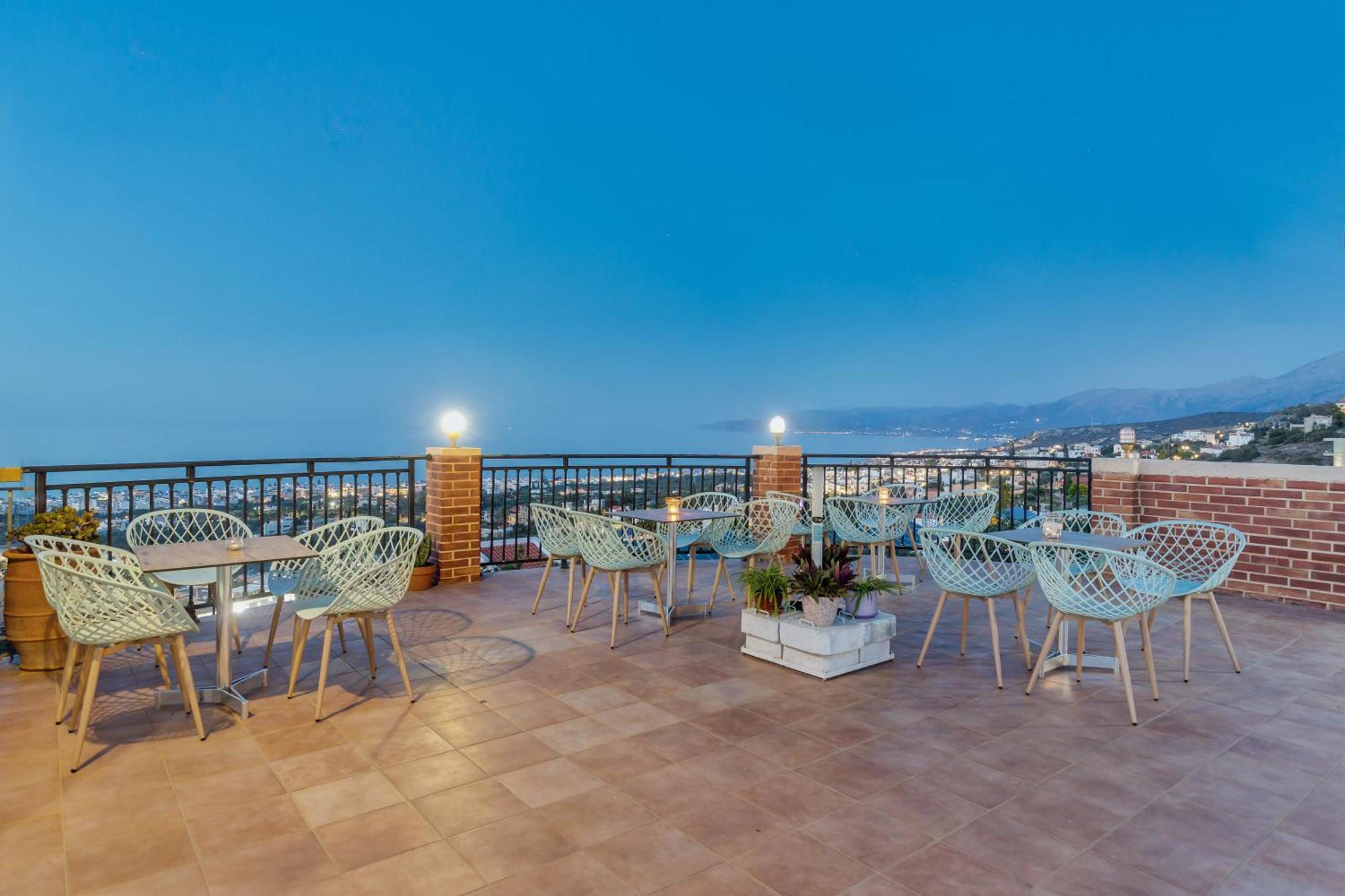 Driades Luxury Apartments 赫索尼索斯 外观 照片